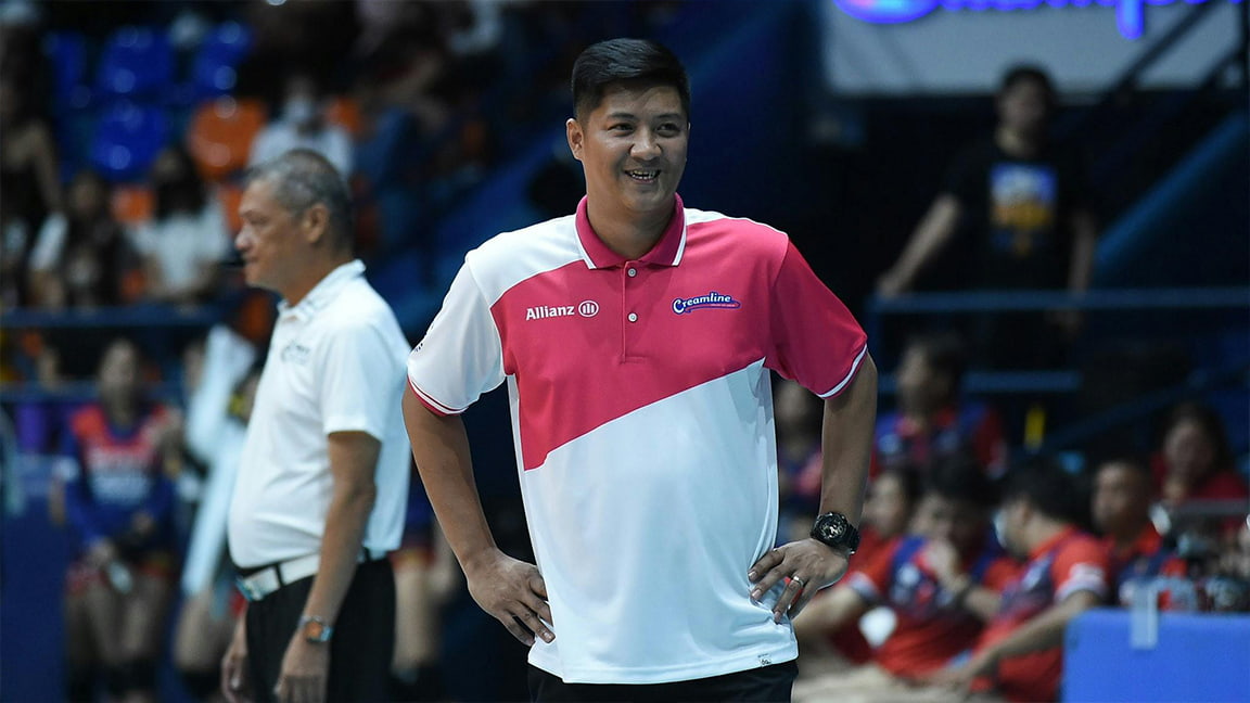 Creamline Cool Smashers head coach Sherwin Meneses