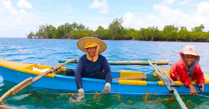 Filipino fishermen