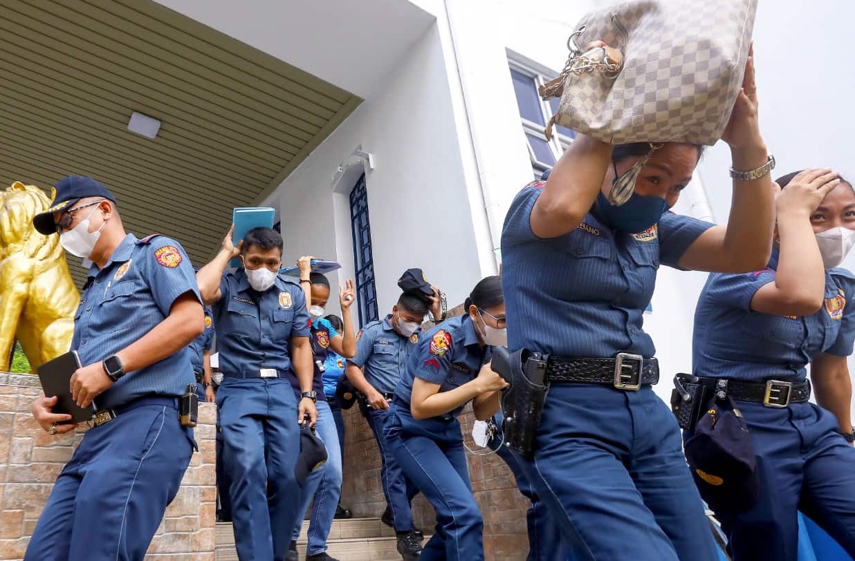 Manila Police District headquarters' earthquake drill